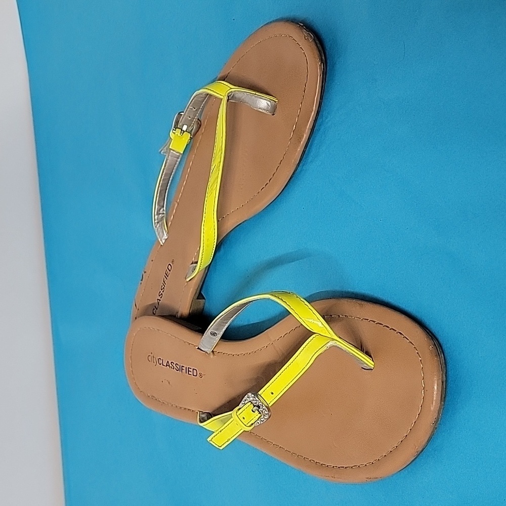 City Classified Neon Yellow Straps Flip Flops